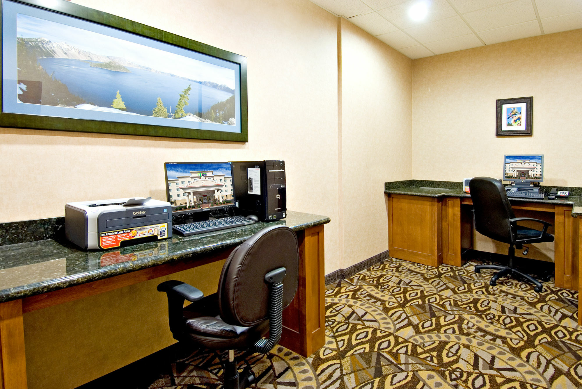 Holiday Inn Express And Suites Klamath Klamath Falls Zewnętrze zdjęcie